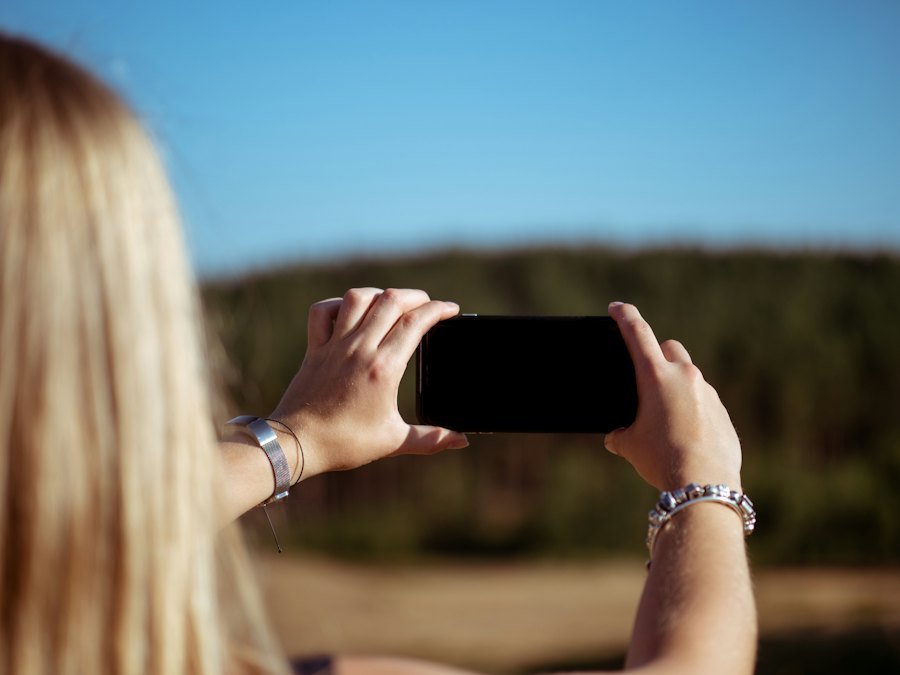 Vídeo generativo e criatividade pessoal: o que os dados do YouTube revelam sobre criadores e IA